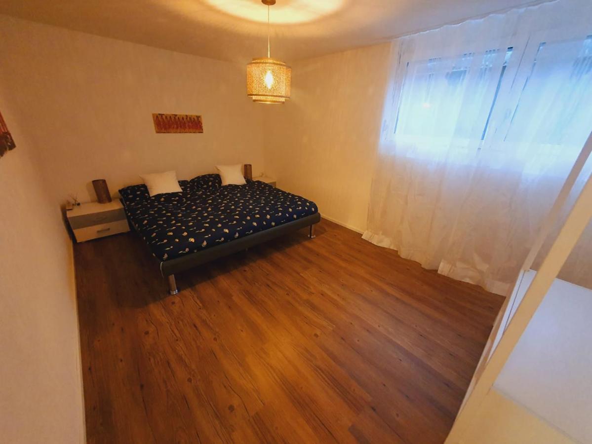 Neue Wohnung An Stadtrand Mit Parkplatz Ebikon Exterior foto